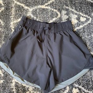 Black womens lululemon shorts size 4